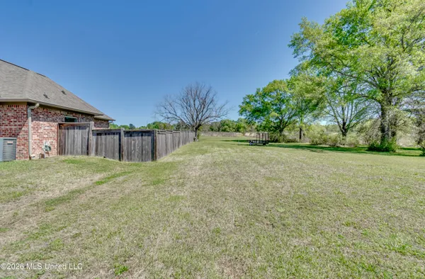 $399,000 | 158 Hampton Hills Boulevard, Canton, MS 39046