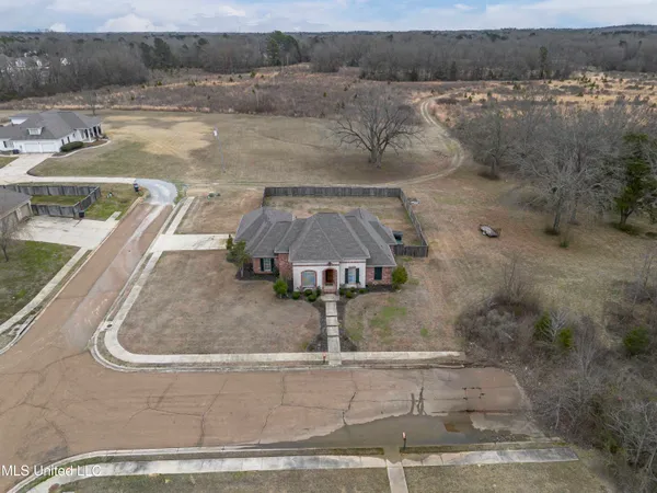 $399,000 | 158 Hampton Hills Boulevard, Canton, MS 39046