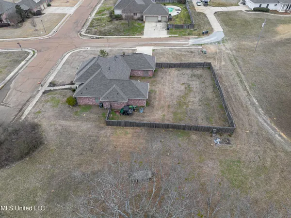 $399,000 | 158 Hampton Hills Boulevard, Canton, MS 39046