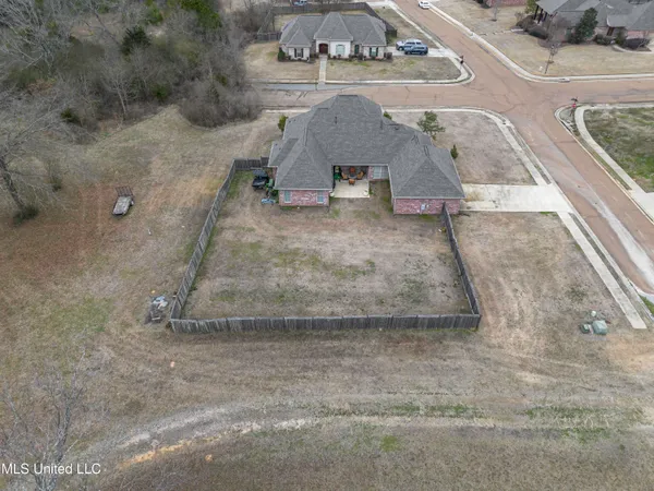 $399,000 | 158 Hampton Hills Boulevard, Canton, MS 39046