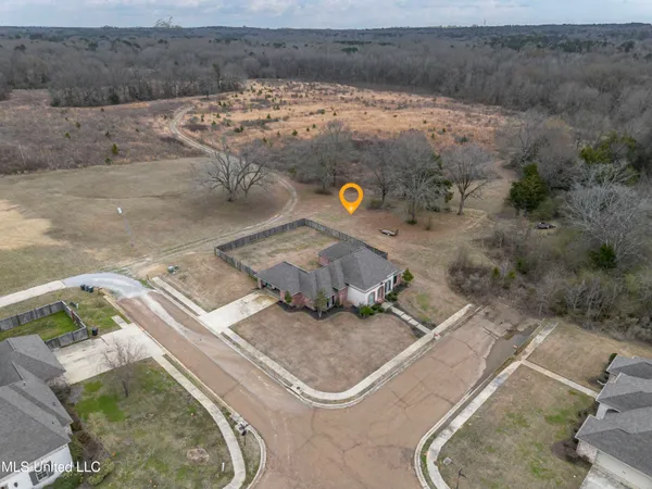 $399,000 | 158 Hampton Hills Boulevard, Canton, MS 39046