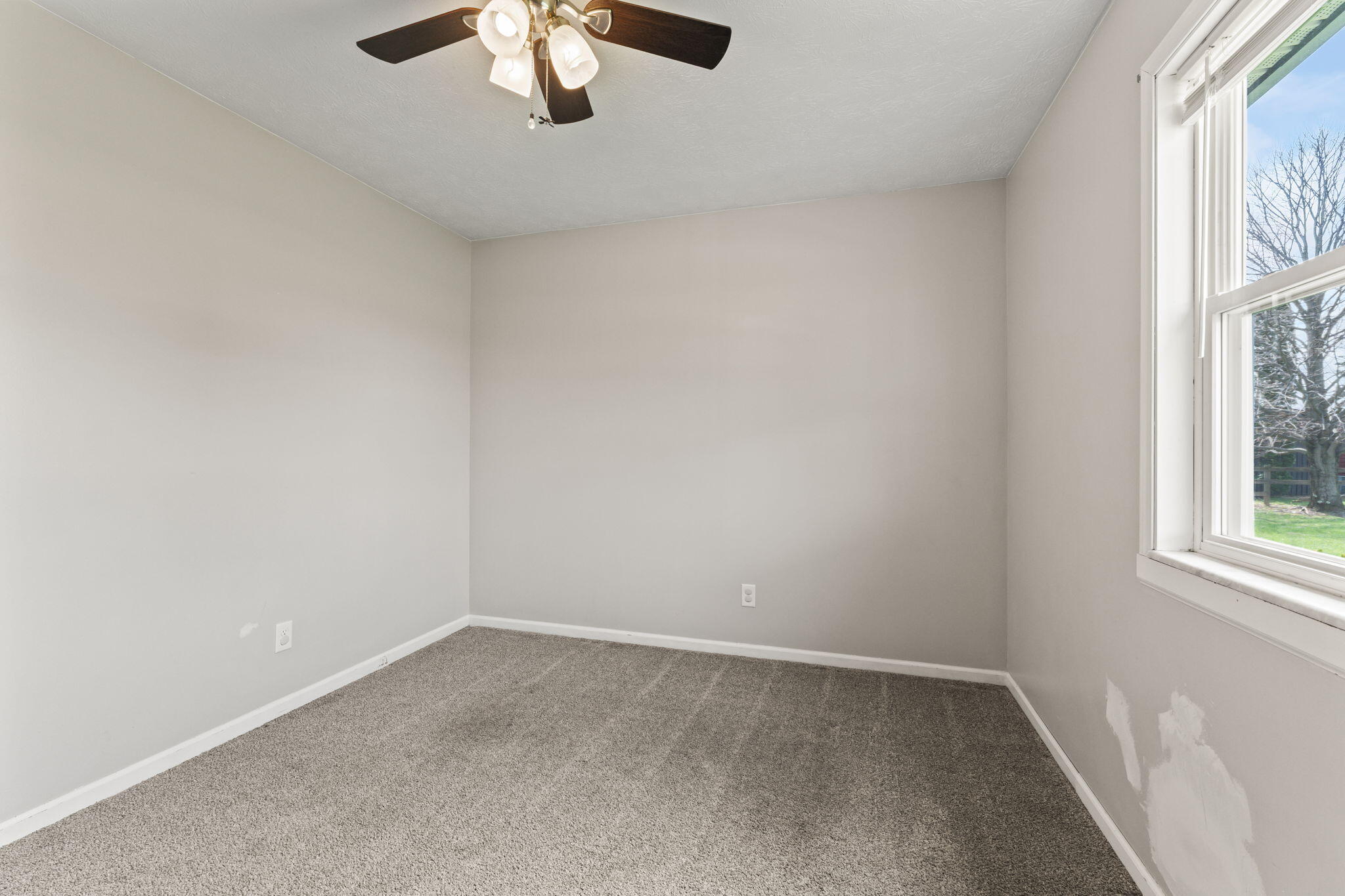 4716 Old Clifton Road Springfield, OH 45502 - Photo 25 of 38 Gallery Image 25