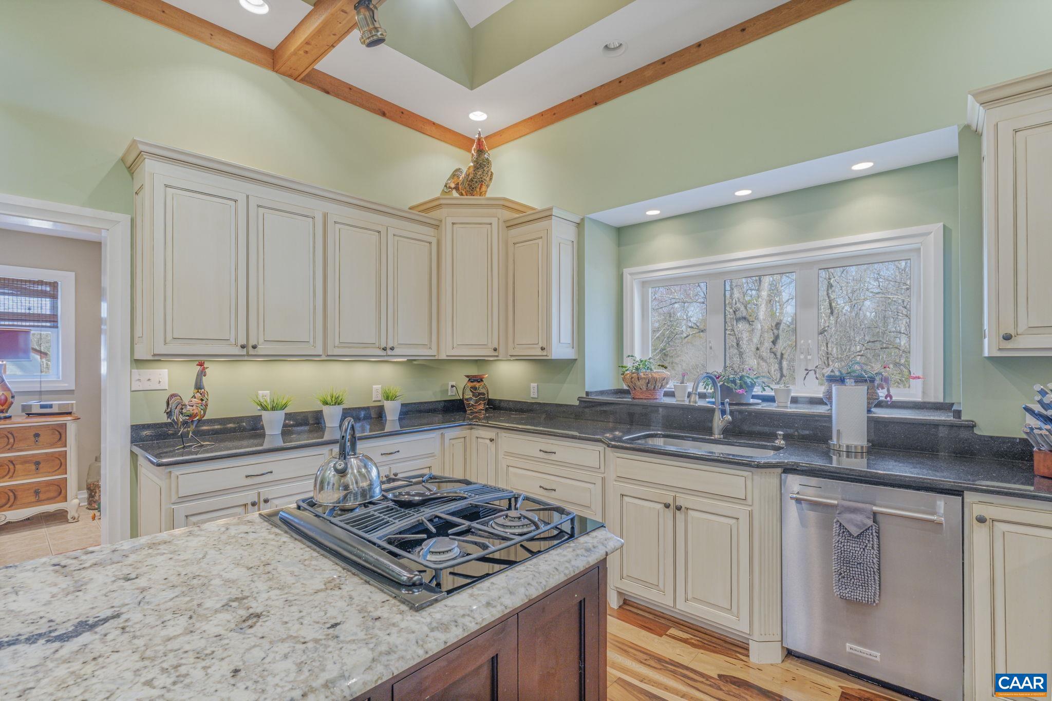 1353 Banton Shop Road Dillwyn, VA 23936 - Photo 8 of 57