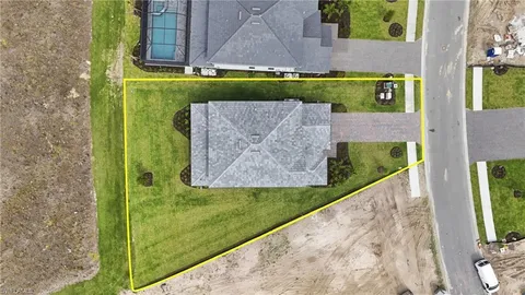 $810,000 | 19832 Fox Grove Drive, Estero, FL 33928