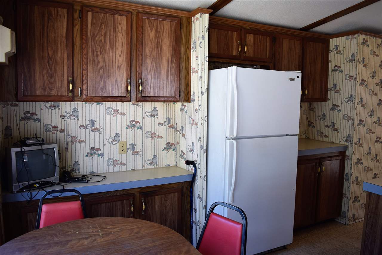 378 West Main Street Lunenburg, VT 05906 - Photo 9 of 23