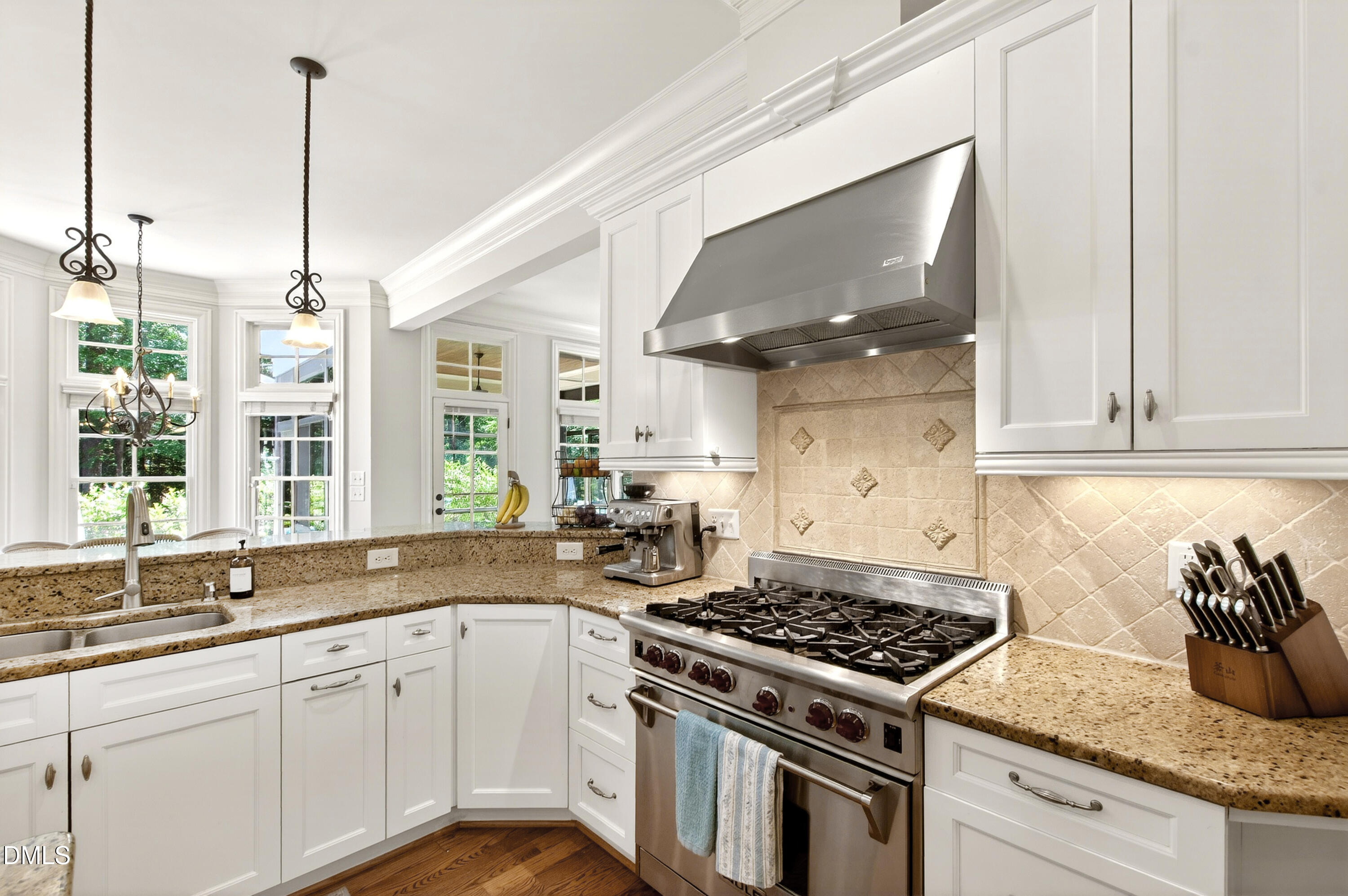 10101 Lobley Hill Lane Raleigh, NC 27613 - Photo 13 of 35 Lobley (67)