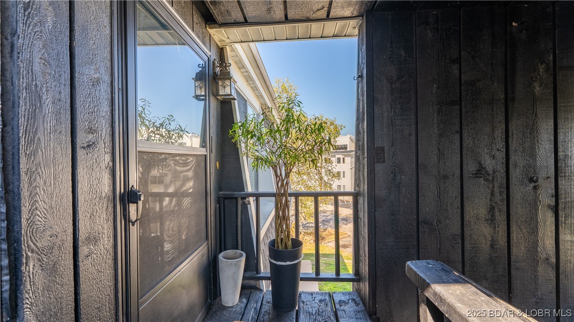 1098 Passover Road, Unit 201A Osage Beach, MO 65065 - Photo 13 of 26