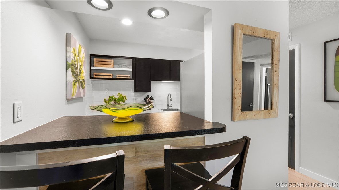 1098 Passover Road, Unit 201A Osage Beach, MO 65065 - Photo 2 of 26