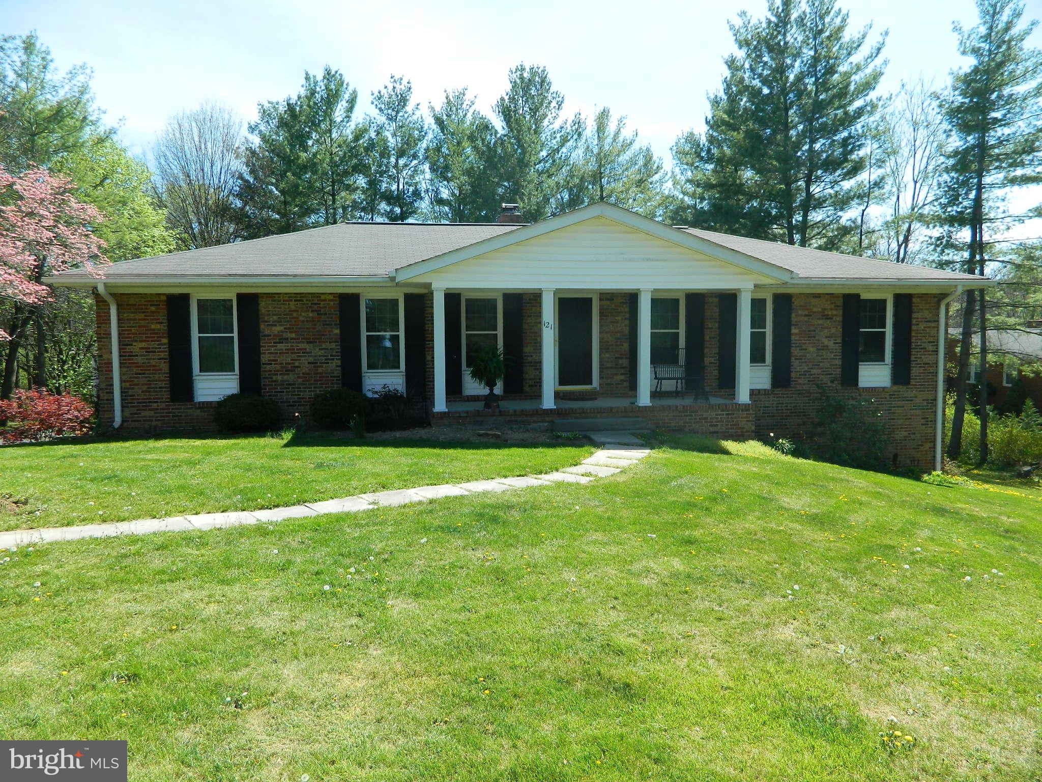121 Stonebrook Road Winchester, VA 22602 - Photo 1 of 3 Gallery Image 1