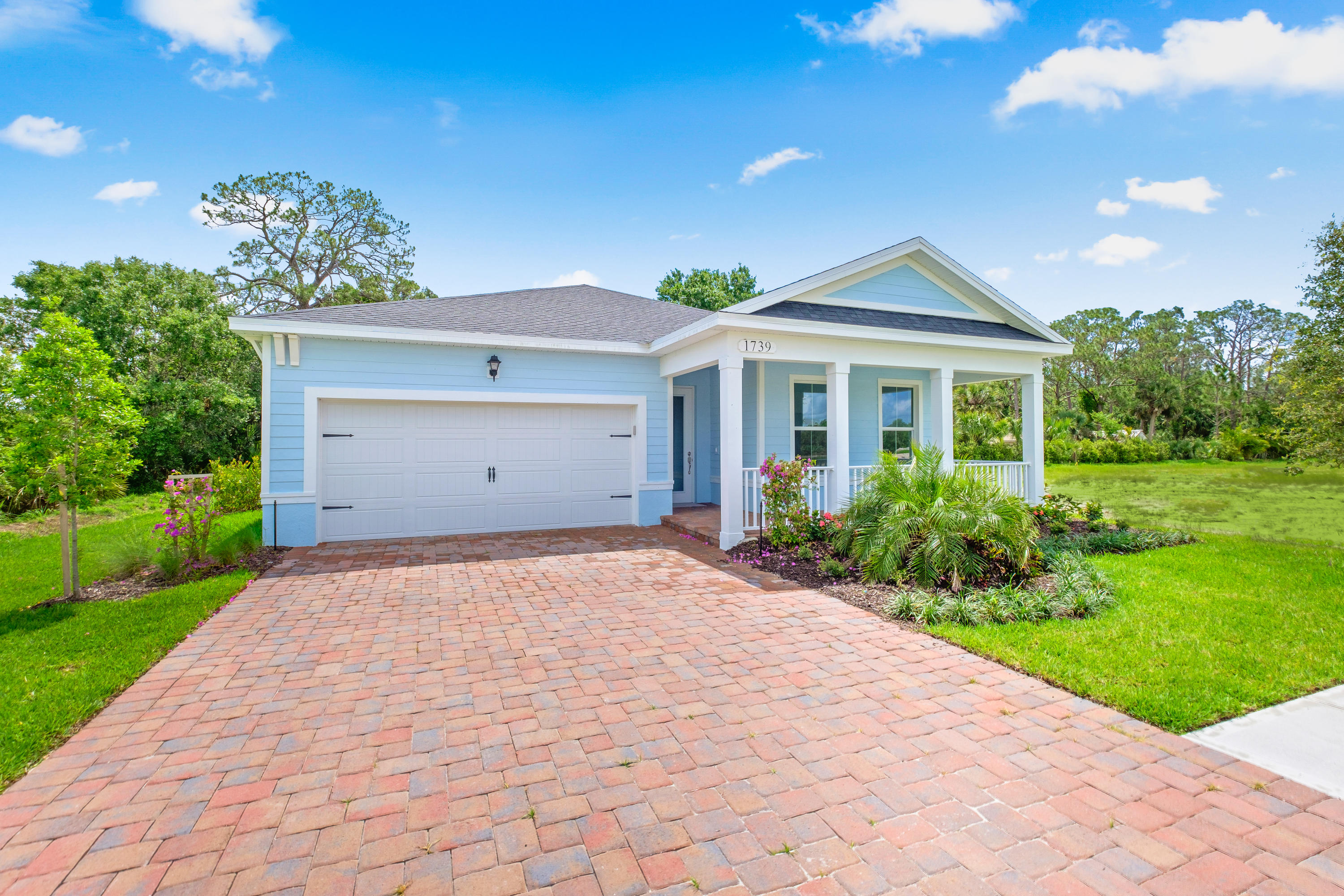 4682 Southwest Millbrook Lane Stuart, FL 34997 - Photo 3 of 20 Palmetto Front Exterior