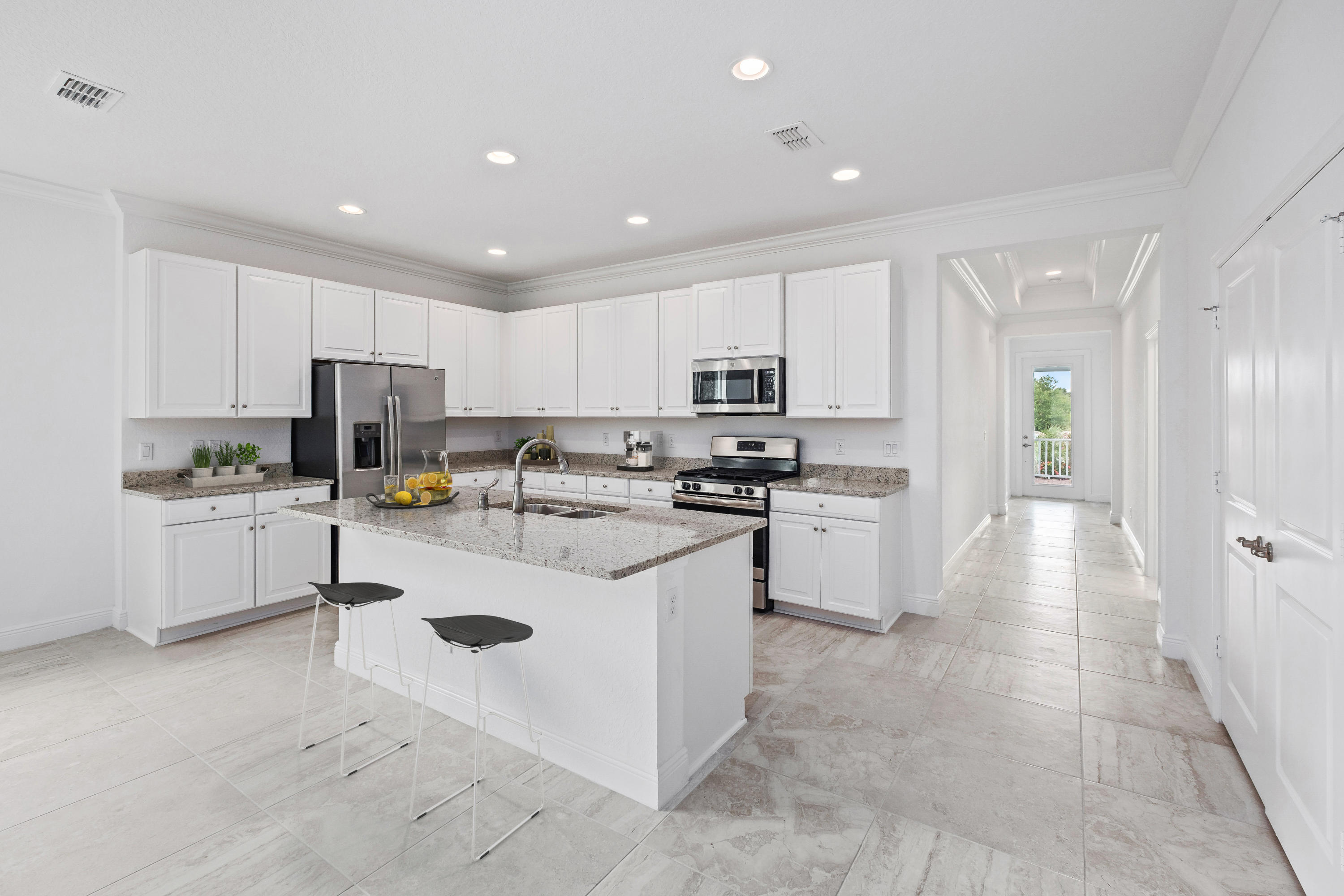4682 Southwest Millbrook Lane Stuart, FL 34997 - Photo 4 of 20 Kitchen