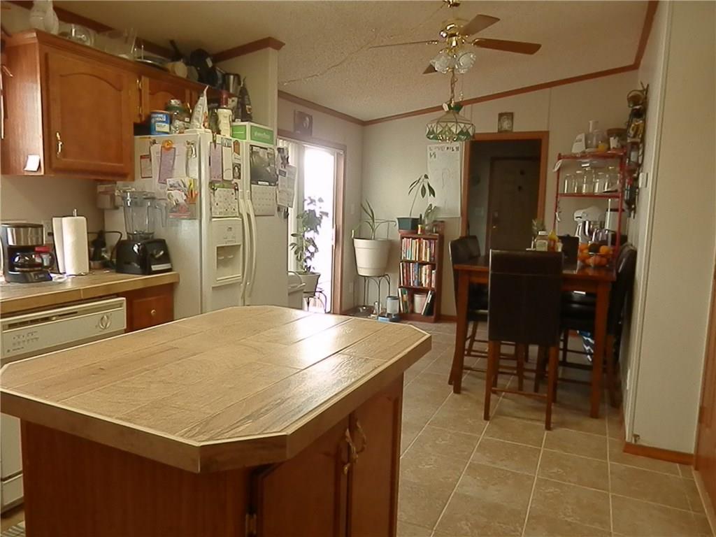 438 Cool Evening Road Cloverdale, IN 46120 - Photo 4 of 17 Gallery Image 4