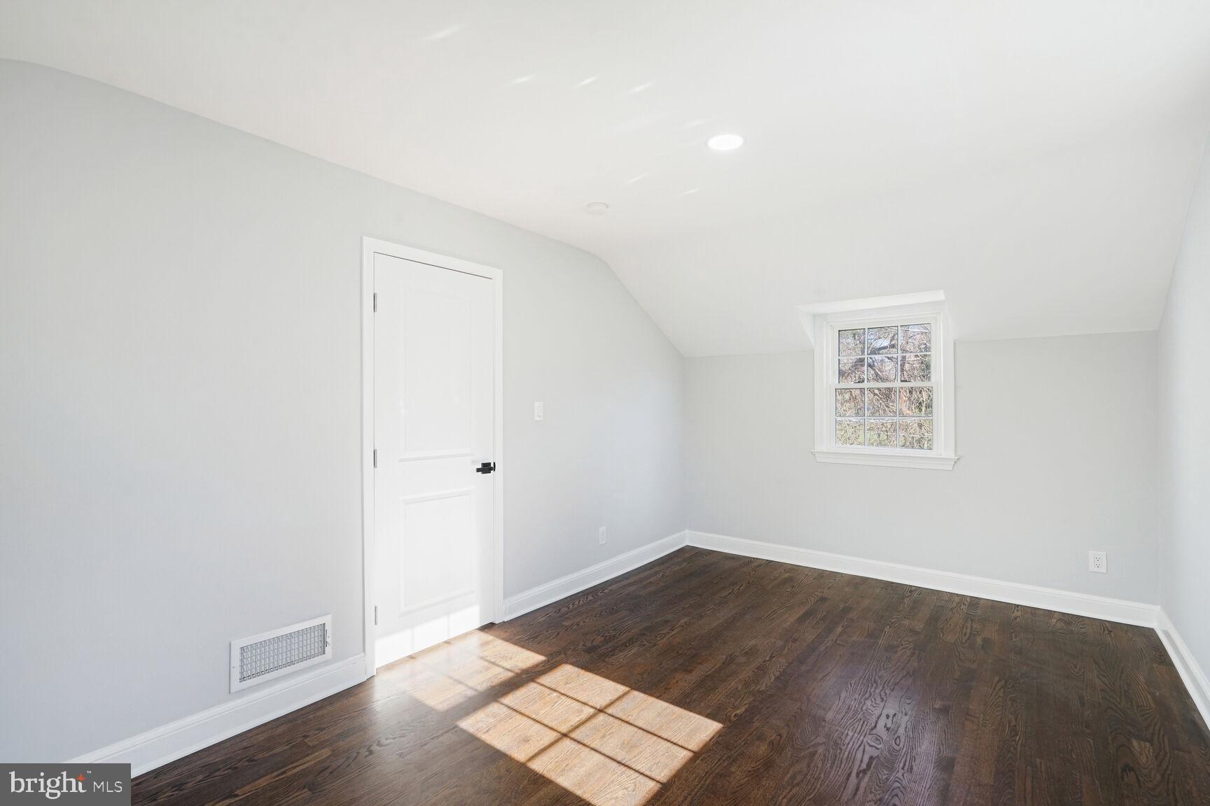 1906 Everest Street Silver Spring, MD 20902 - Photo 18 of 27 Gallery Image 18