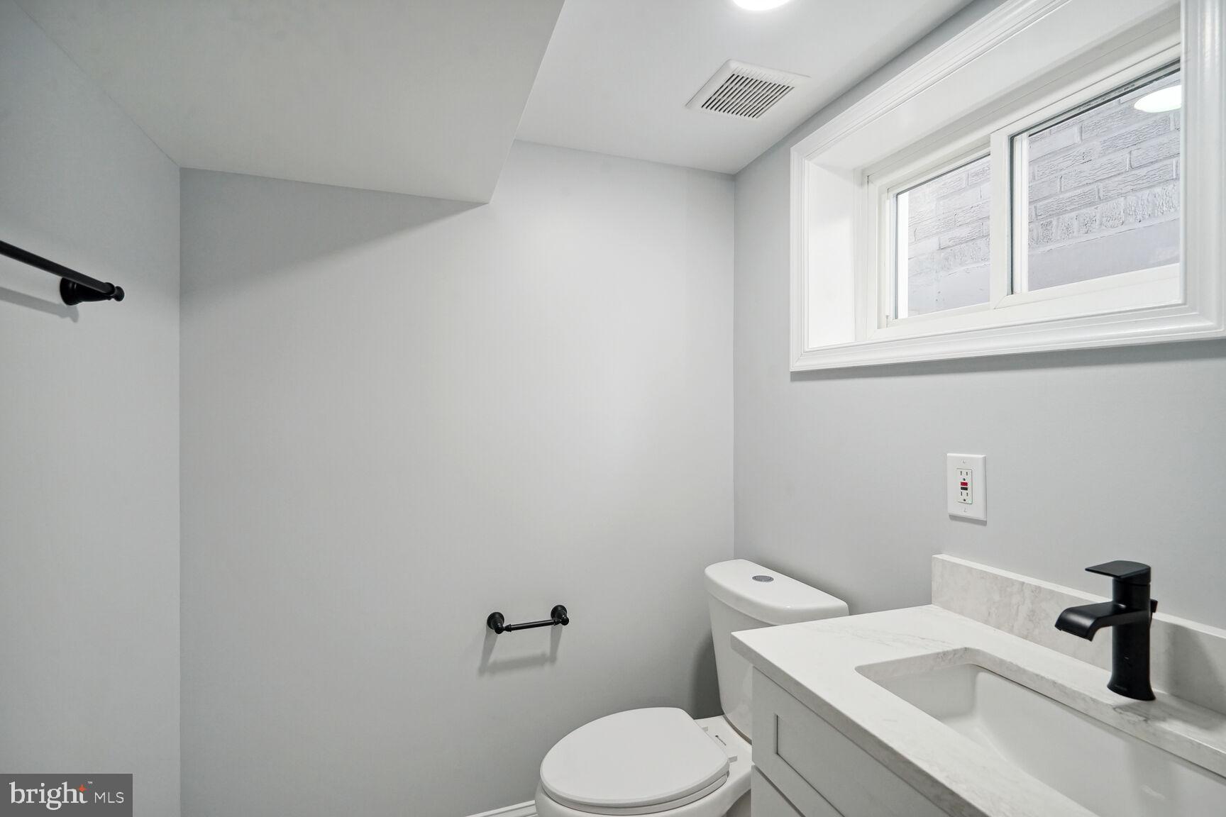 1906 Everest Street Silver Spring, MD 20902 - Photo 21 of 27 Gallery Image 21