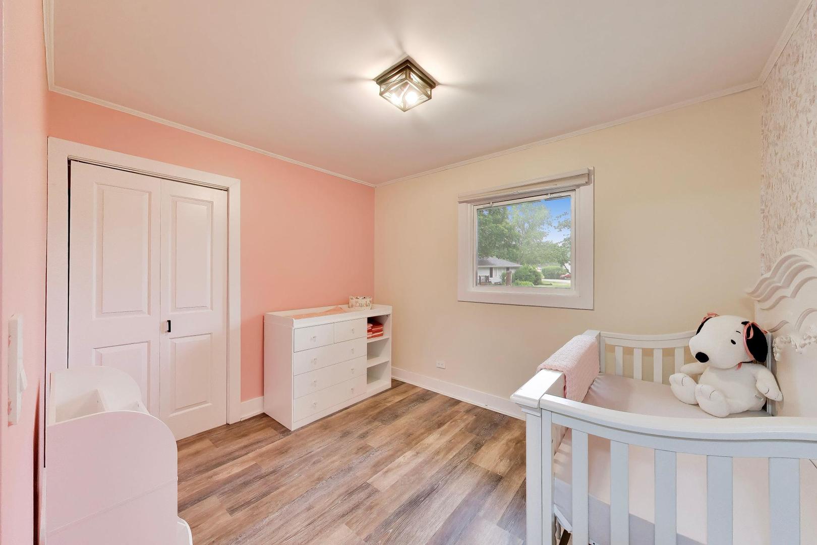 10 Rugby Road Lake Zurich, IL 60047 - Photo 24 of 39