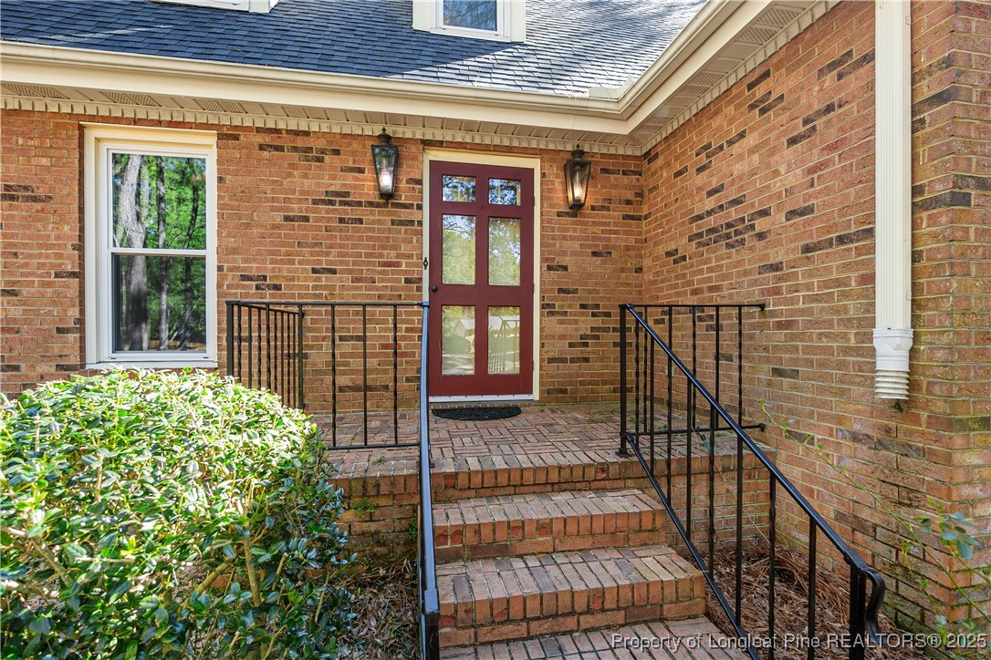 906 Robinwood Road Aberdeen, NC 28315 - Photo 3 of 38 Gallery Image 3