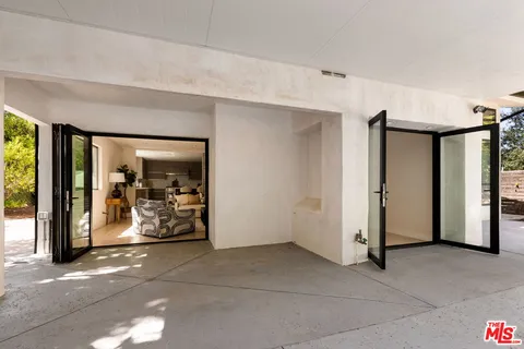 $2,890,000 | 4020 Park Melinda, Calabasas, CA 91302