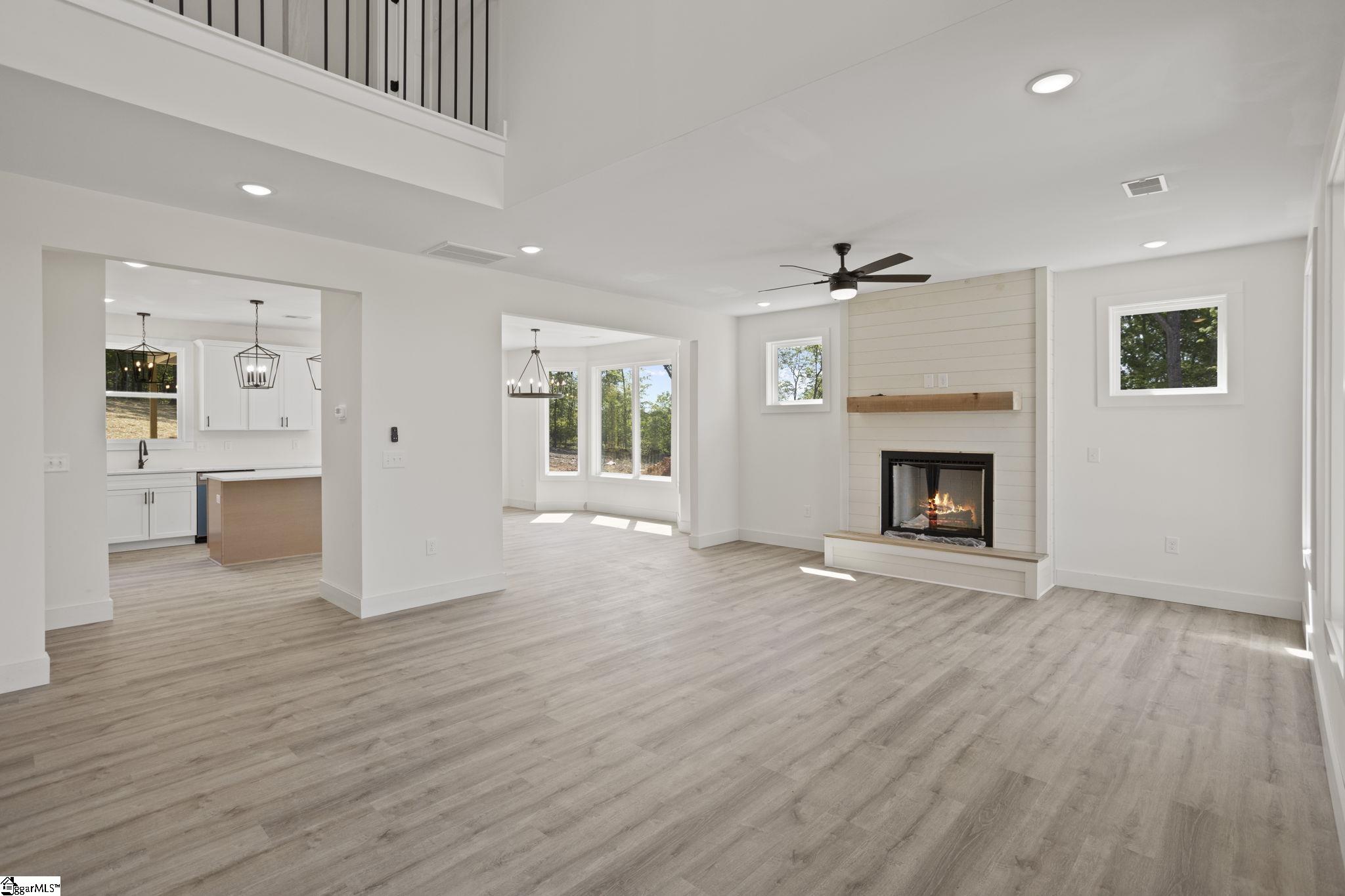 314 Shelton Road Travelers Rest, SC 29690 - Photo 5 of 31