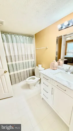 $940,000 | 2501 Friendship Heights Drive, Fort Washington, MD 20744