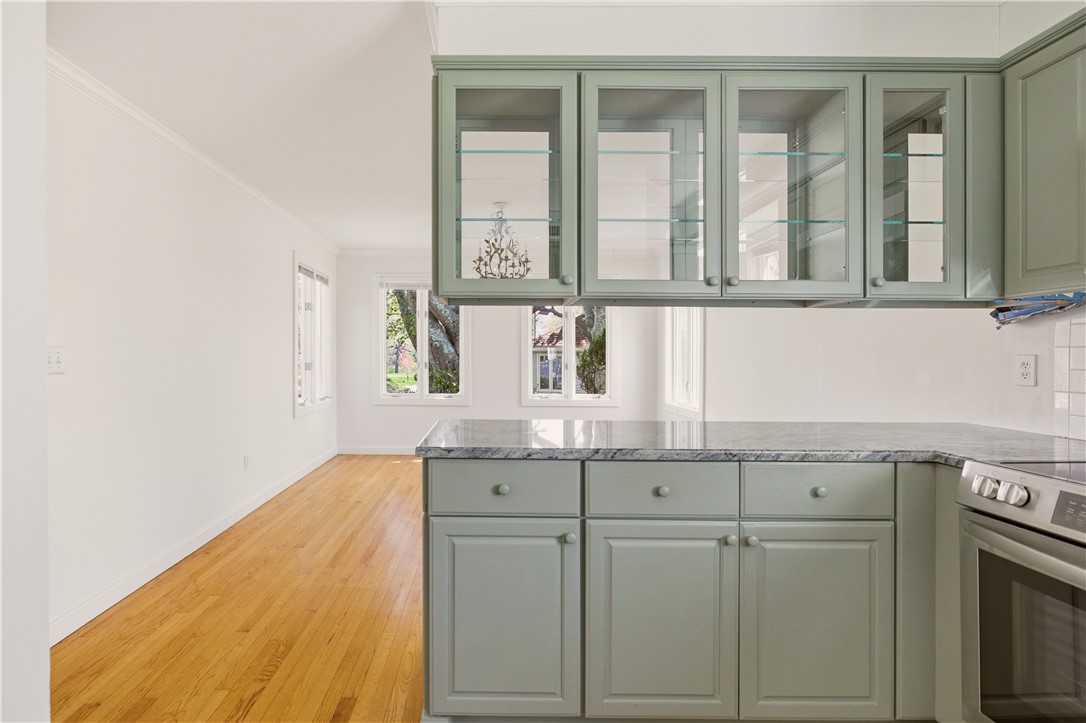 15 Hammersmith Road, Unit 30A Newport, RI 02840 - Photo 11 of 49