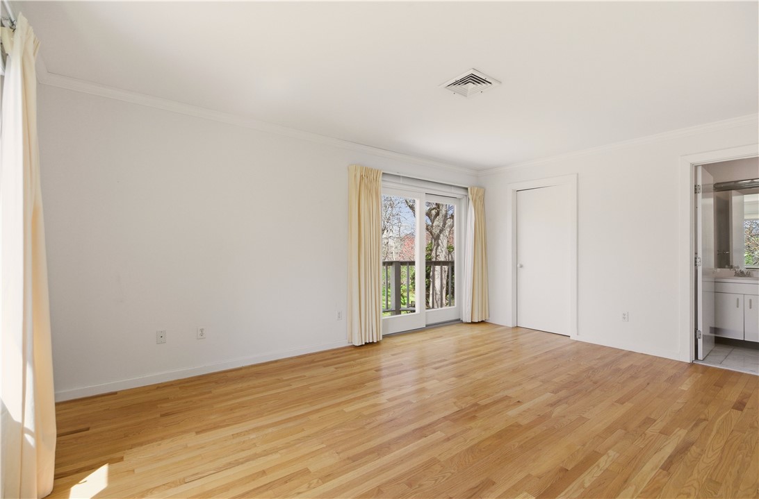 15 Hammersmith Road, Unit 30A Newport, RI 02840 - Photo 35 of 49