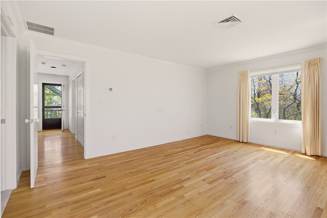15 Hammersmith Road, Unit 30A Newport, RI 02840 - Photo 37 of 49