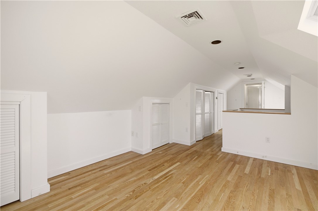 15 Hammersmith Road, Unit 30A Newport, RI 02840 - Photo 43 of 49