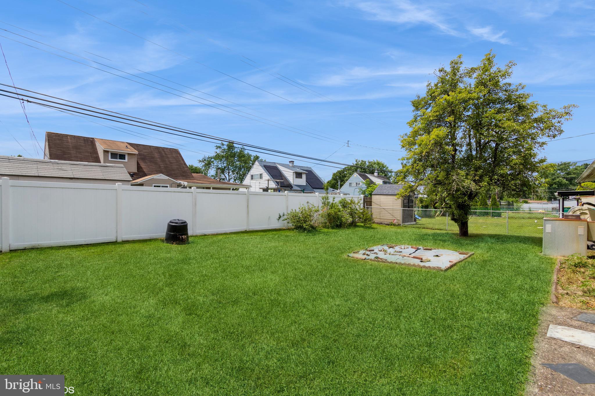27 Mintleaf Road Levittown, PA 19056 - Photo 23 of 24 Backyard