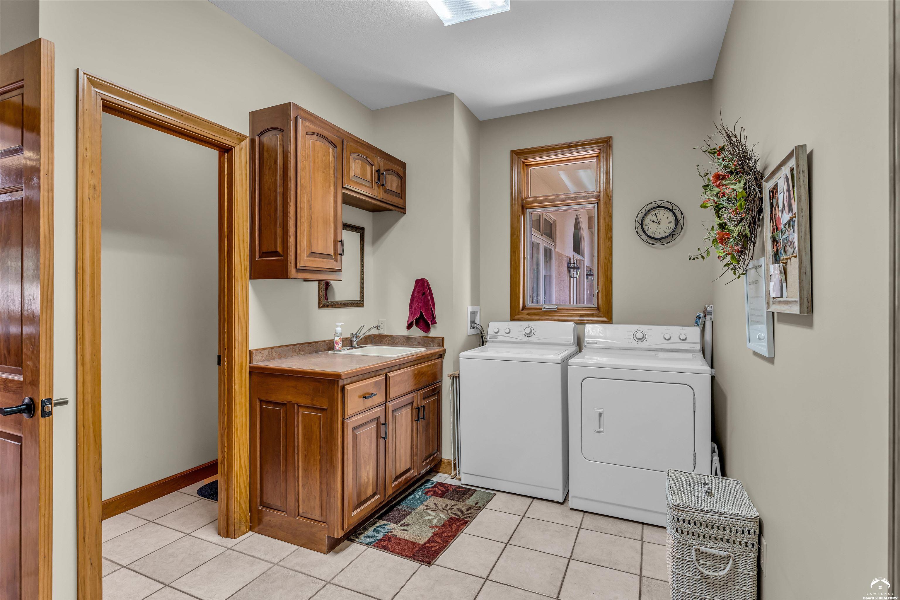 748 North 1851 Diagonal Road Lecompton, KS 66050 - Photo 31 of 85