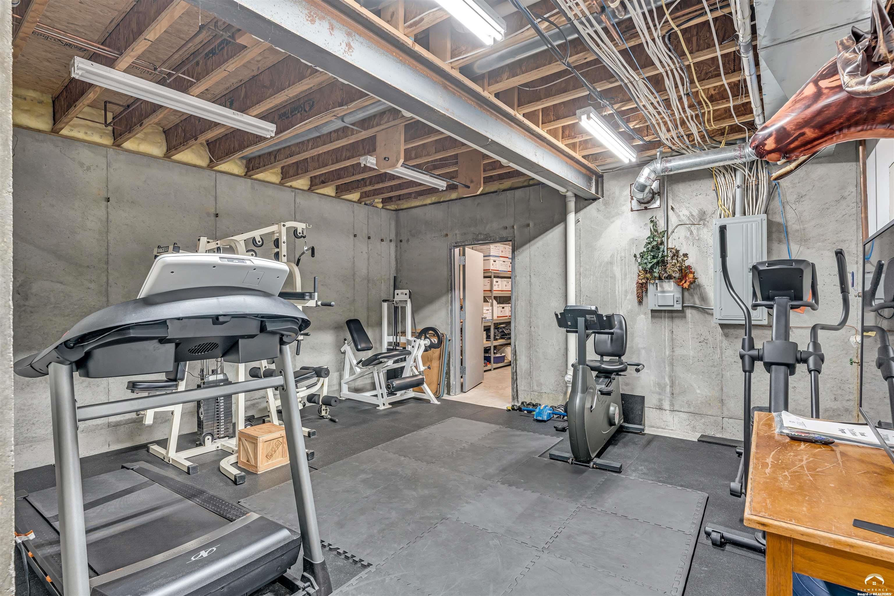 748 North 1851 Diagonal Road Lecompton, KS 66050 - Photo 61 of 85