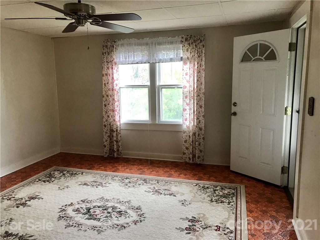 60 Riddle Road Swannanoa, NC 28778 - Photo 24 of 40 Gallery Image 24