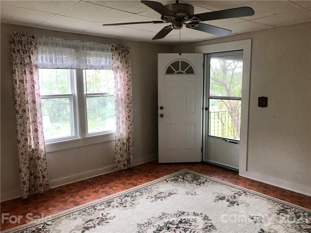 60 Riddle Road Swannanoa, NC 28778 - Photo 25 of 40 Gallery Image 25