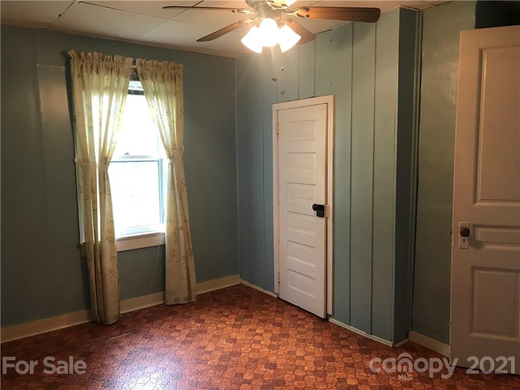 60 Riddle Road Swannanoa, NC 28778 - Photo 28 of 40 Gallery Image 28