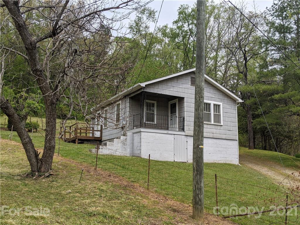 60 Riddle Road Swannanoa, NC 28778 - Photo 37 of 40 Gallery Image 37
