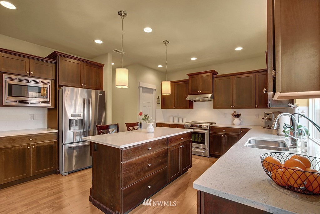 3803 227th Place Southeast Bothell, WA 98021 - Photo 7 of 19