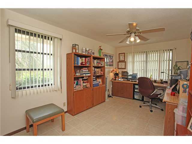 169 Southeast Wavecrest Way Boca Raton, FL 33432 - Photo 14 of 25 a workspace with furniture window and a ceiling fan