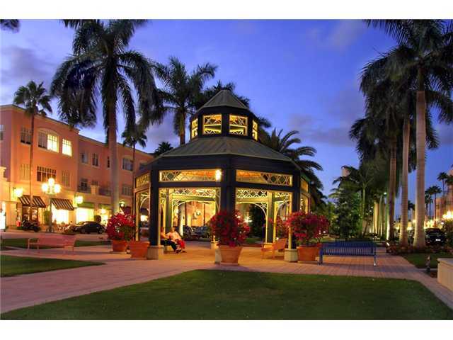169 Southeast Wavecrest Way Boca Raton, FL 33432 - Photo 24 of 25 a view of a building