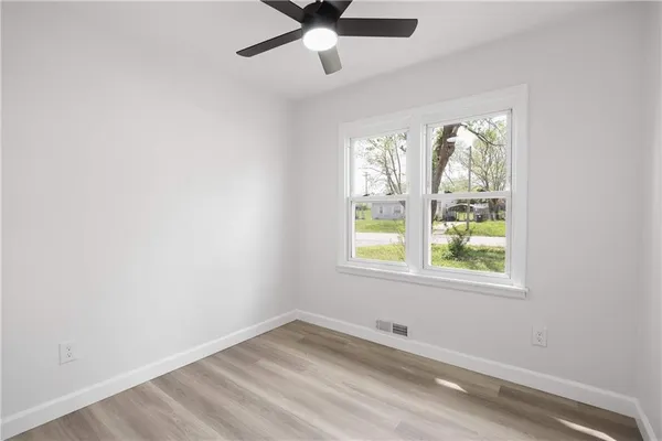 $209,000 | 409 Robie Drive, Belton, MO 64012