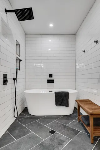 $344,900 | 16648 South Main Street, Galesville, WI 54630