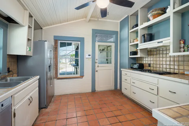 $4,750,000 | 103 Waring Welfare Road, Boerne, TX 78006