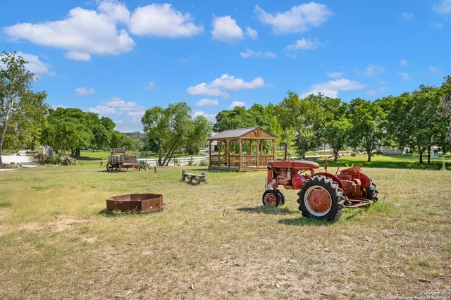$4,750,000 | 103 Waring Welfare Road, Boerne, TX 78006