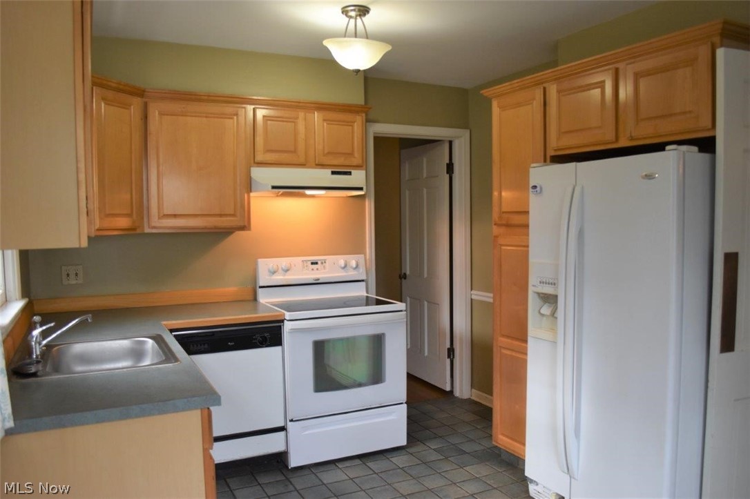 2566 Thurmont Road Akron, OH 44313 - Photo 8 of 29 Gallery Image 8