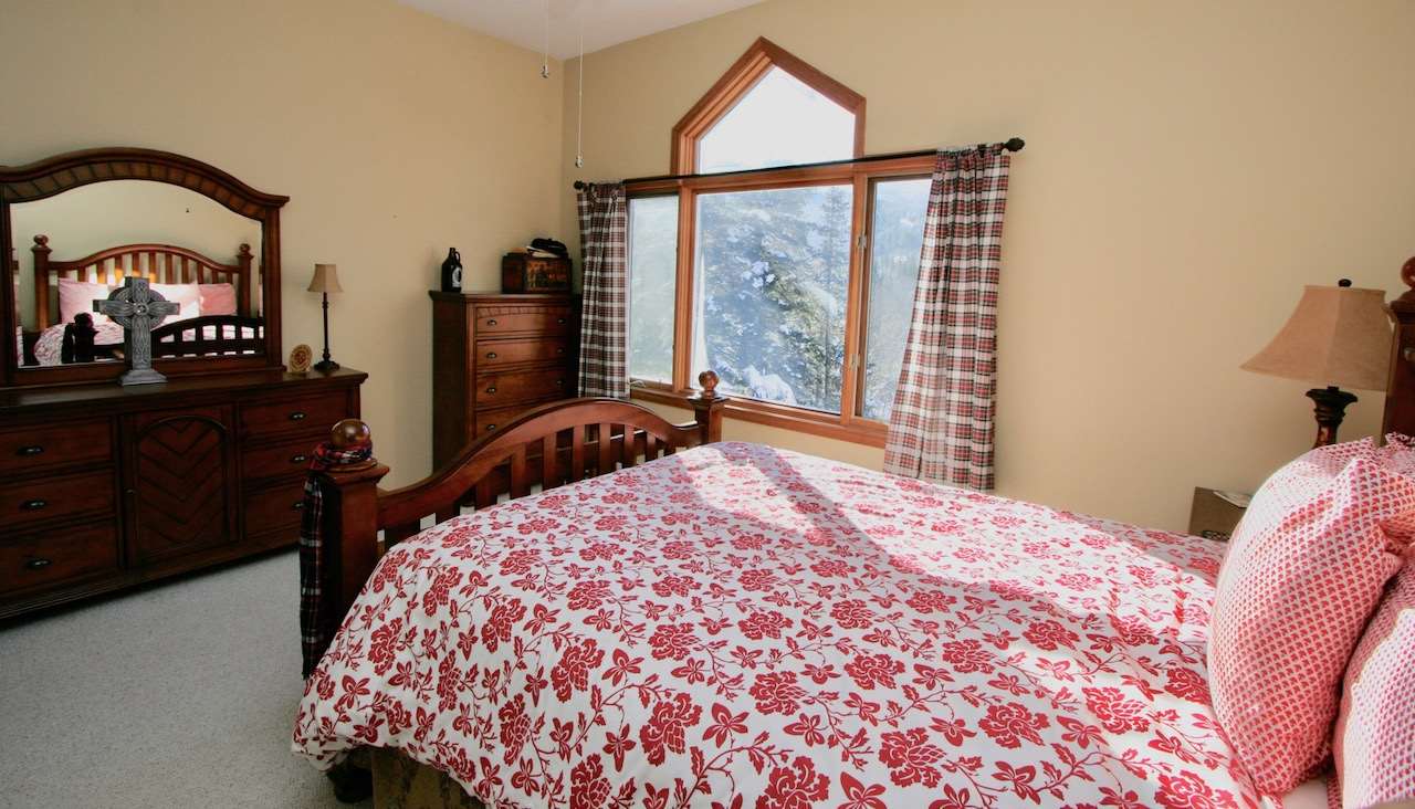 83 Hannah Loop, Unit 8 Carroll, NH 03595 - Photo 14 of 34 Gallery Image 14