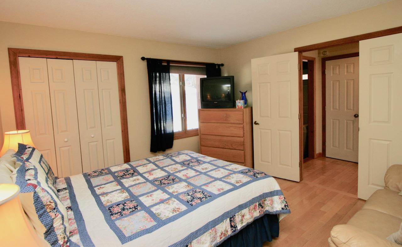 83 Hannah Loop, Unit 8 Carroll, NH 03595 - Photo 10 of 34 Gallery Image 10