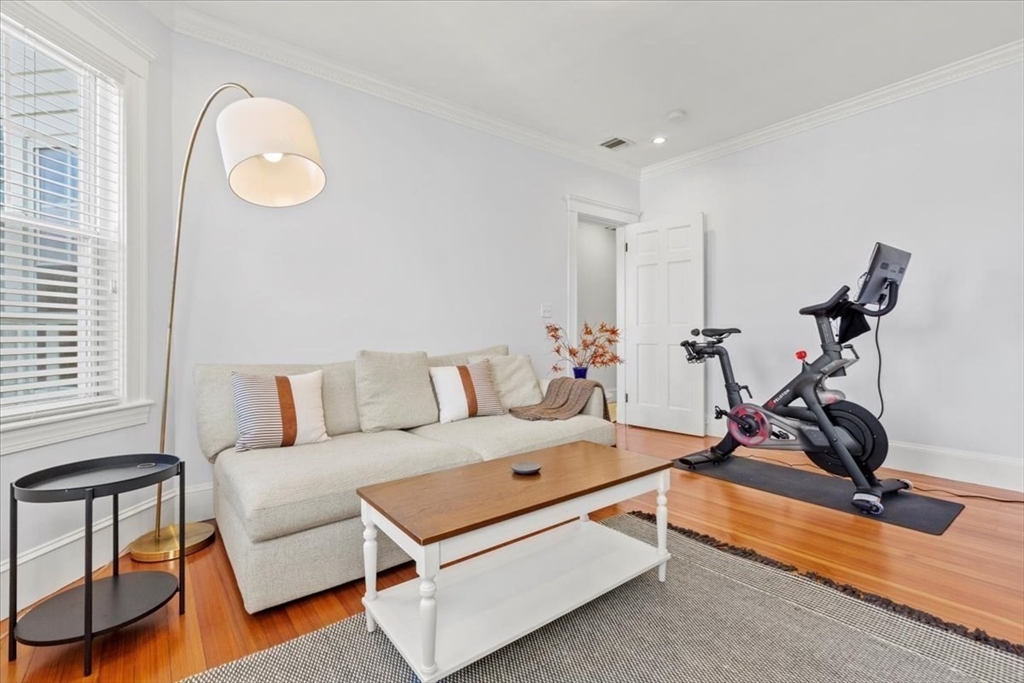 15 Lafield Street, Unit 3 Boston, MA 02122 - Photo 9 of 25
