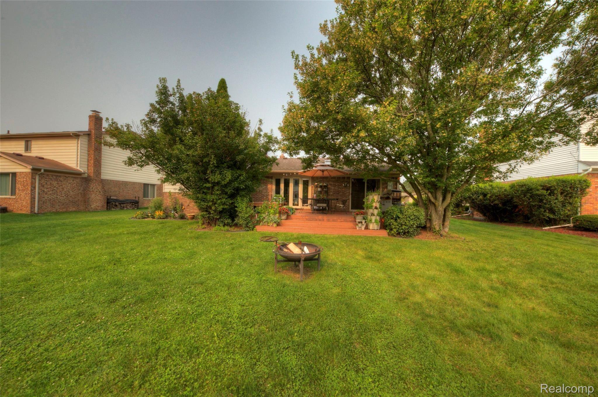 6936 Longwood Road Canton, MI 48187 - Photo 44 of 46 4H8A3439_40_41.jpg