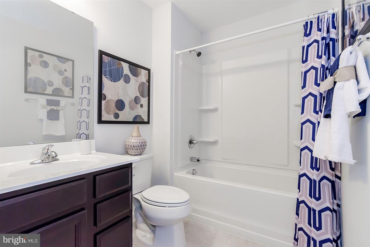 10011 Clairview Parkway Middle River, MD 21220 - Photo 19 of 23 Hall Bath