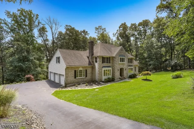 $815,000 | 910 Ravine Road, Califon, NJ 07830