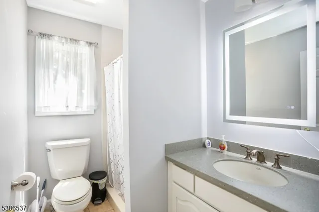 $815,000 | 910 Ravine Road, Califon, NJ 07830