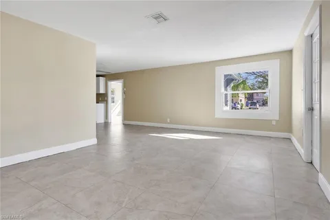 $199,999 | 2933 Jackson Street, Fort Myers, FL 33901